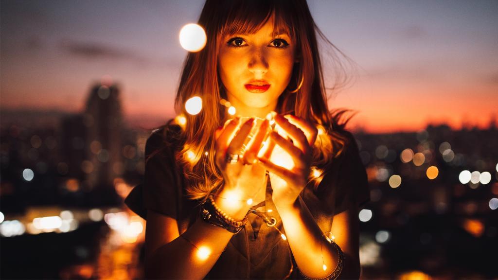 关于安妮宝贝的最新经典语录 他在寂静中纵容了自己的沉溺。