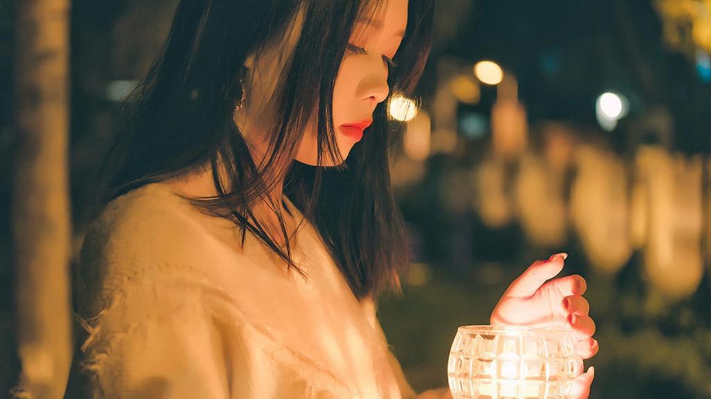 今夜我放飞了一盏孔明灯