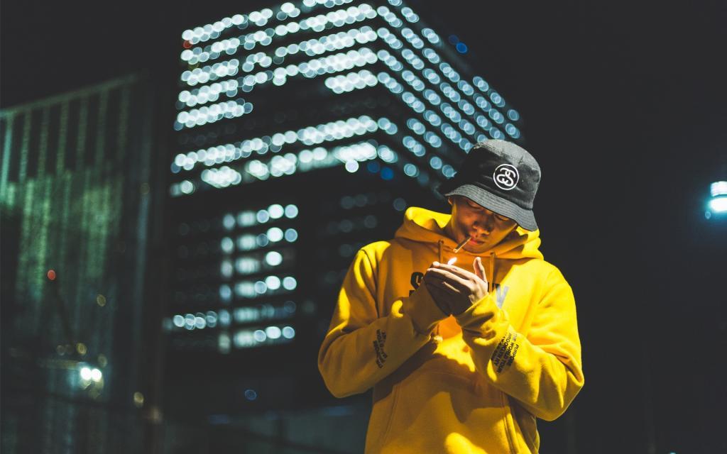 抒情散文:平凡的朋友的相关文章推荐