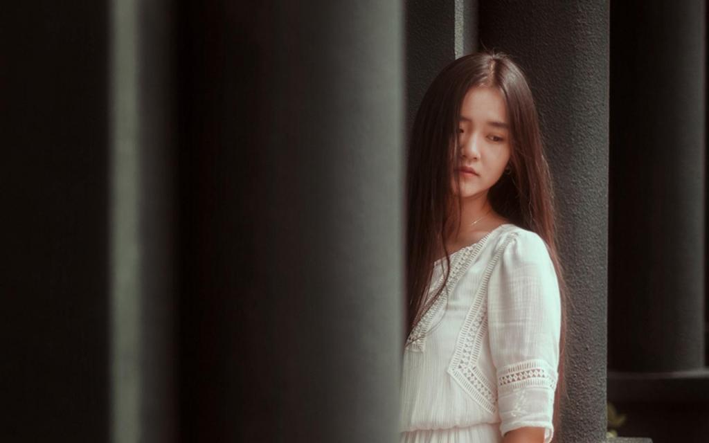 寻你千百度,你却不在灯火阑珊处