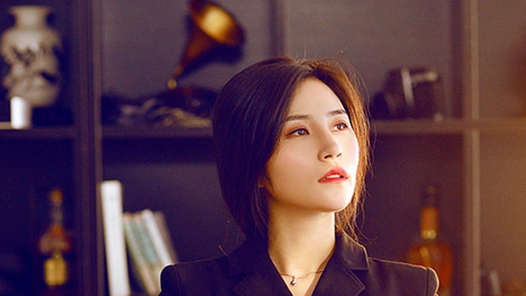 穿过文字看尘世烟火