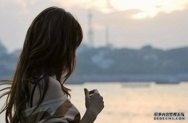 忧伤岁月，挡不住四季的温暖