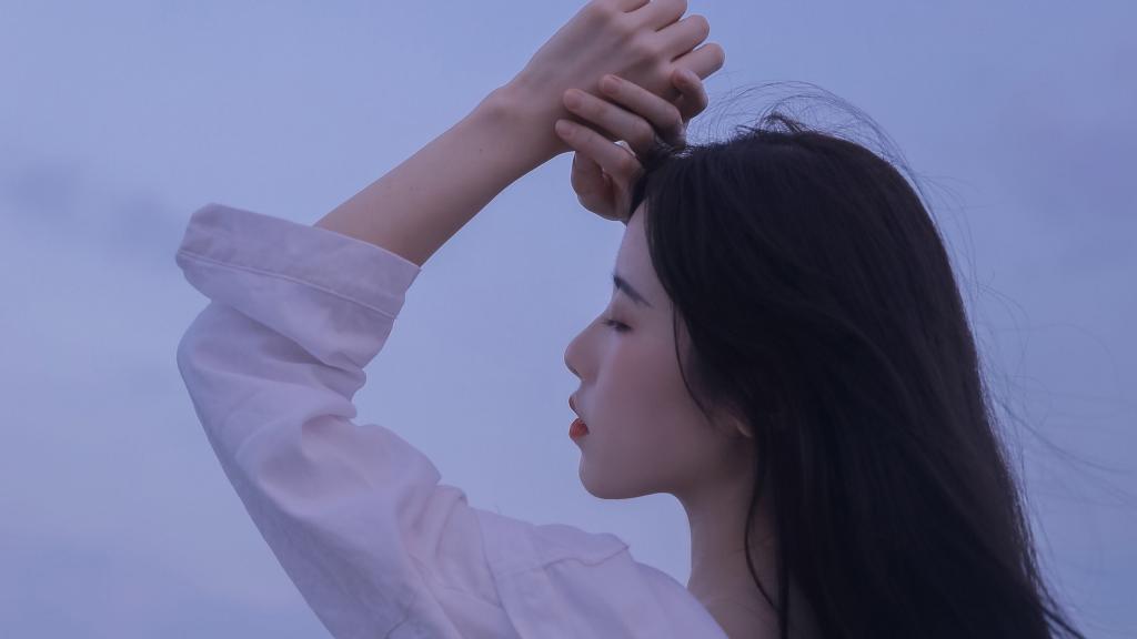 爱情玫瑰，友情月季