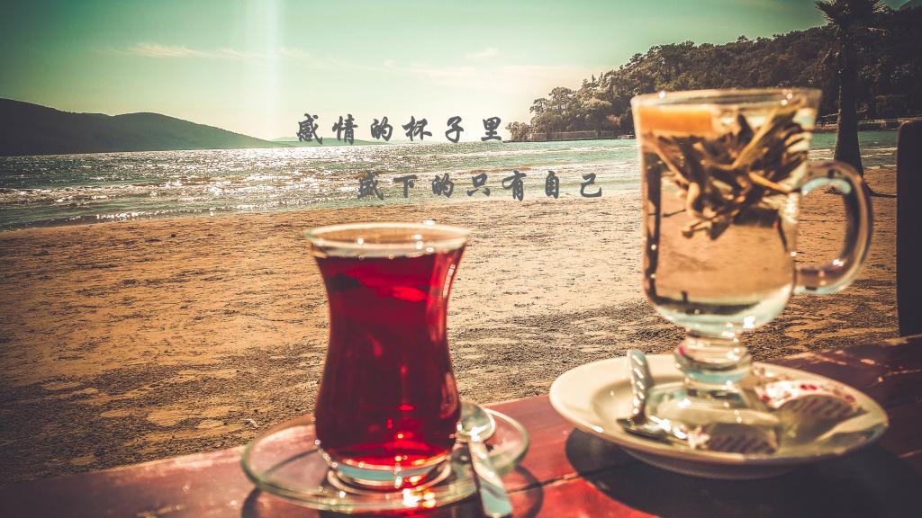 文馨之紫色连衣裙