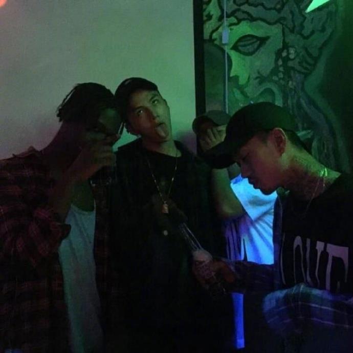 你不懂我，我不怪你