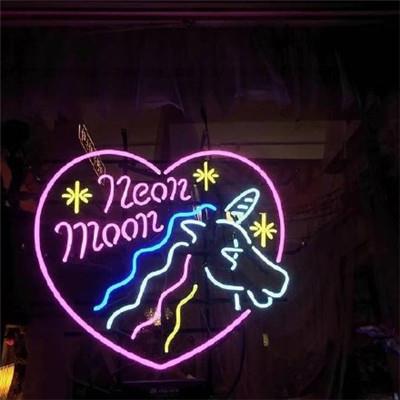 中秋赏月，置身聆听一抹月色的乡音