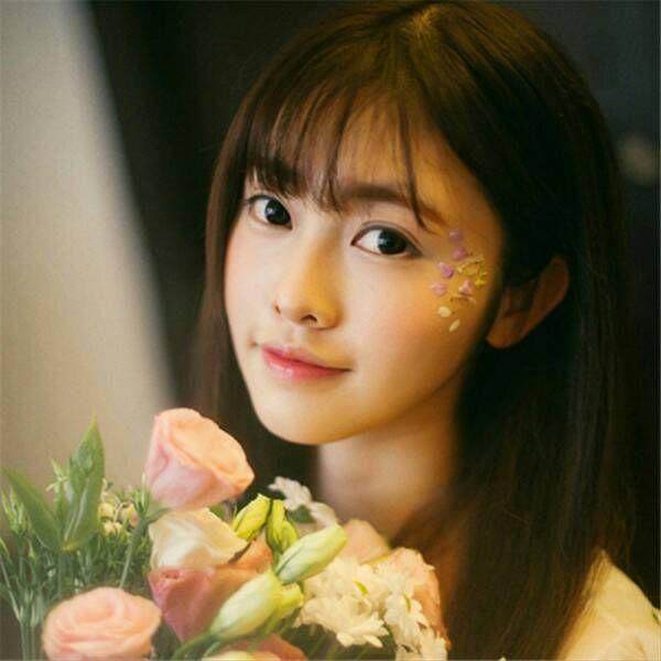 感谢虚伪突然诚恳,感谢谎言弄假成真。