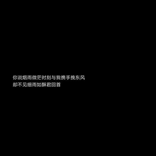 白裙小女孩