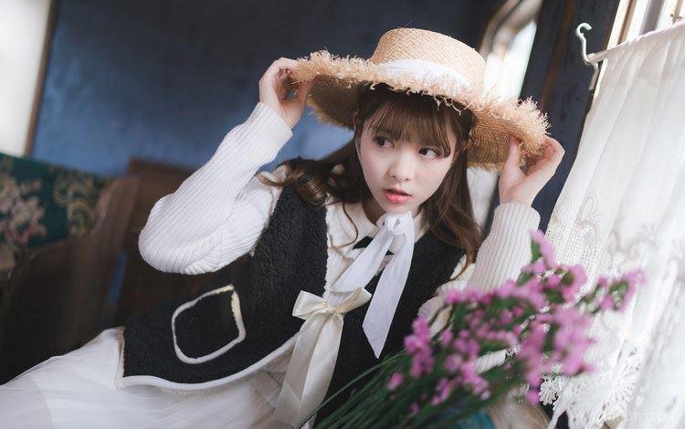 讲述：爱情就像橱窗里的衣服