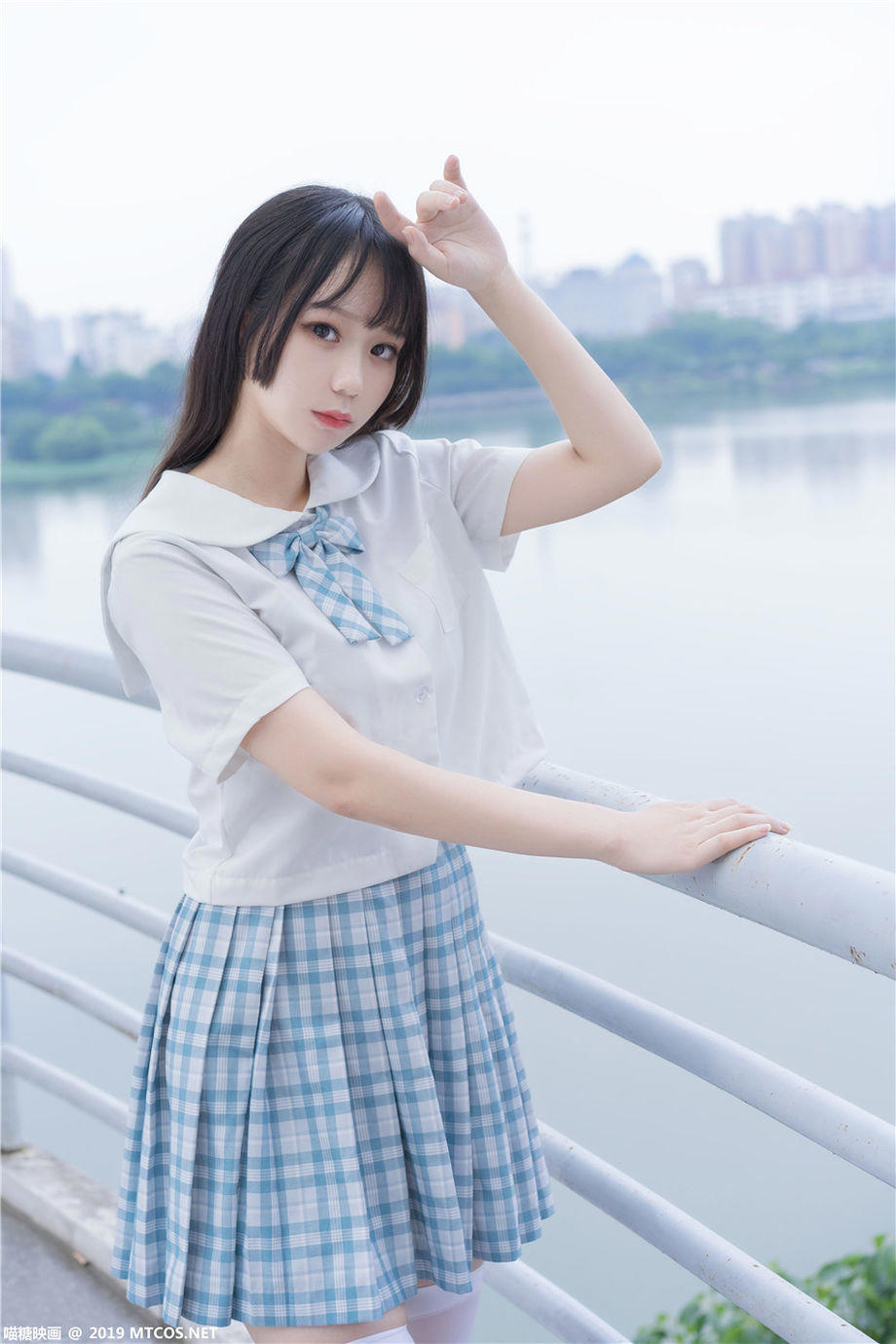 好色小姨 勾引我上床一言不合就要吃糖果