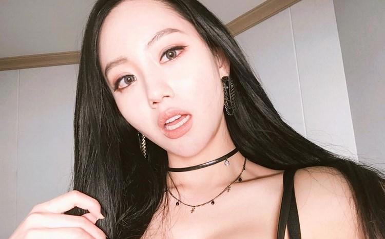 写肉细多的 吃奶头免费观看影院
