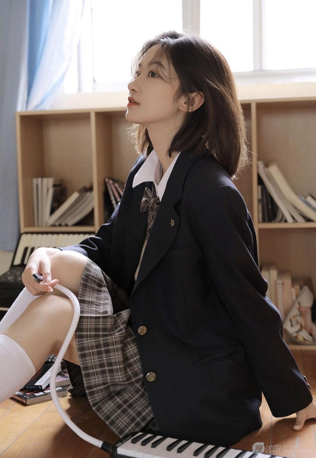 风吹麦浪