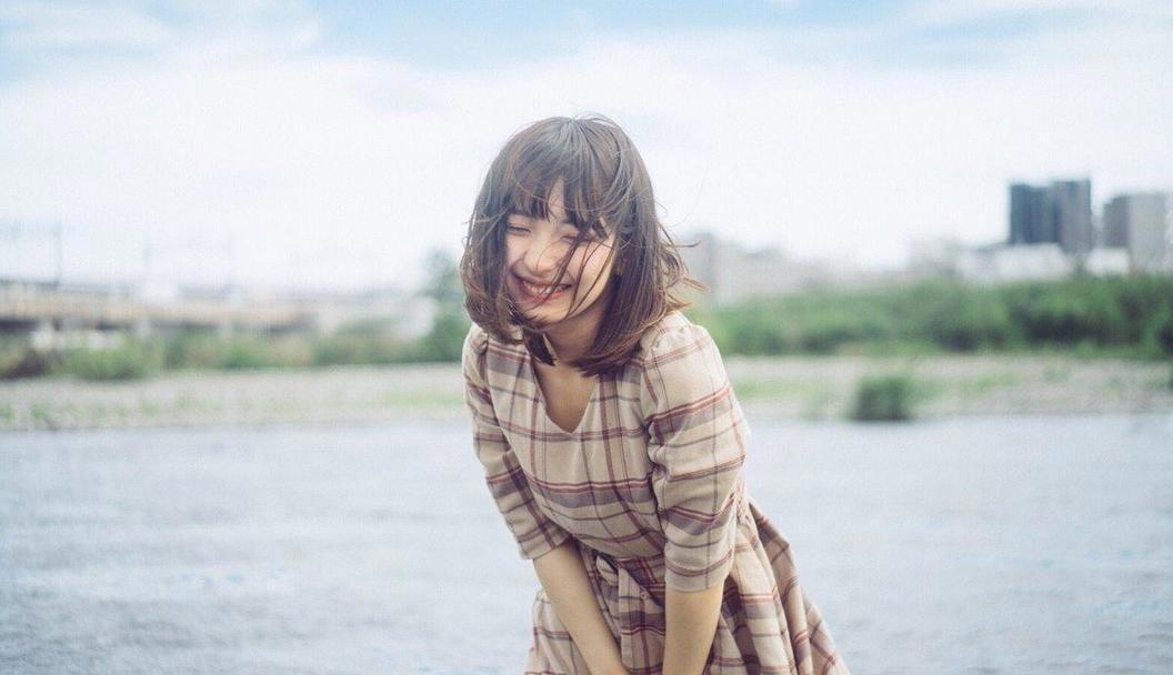 骆驼和他的姑娘_生活故事