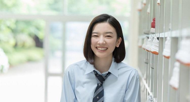 <谁来还你八年时光>