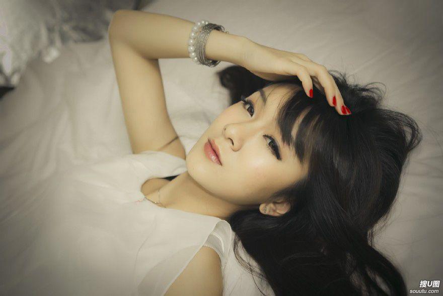 放荡儿媳和好色公公的性爱故事