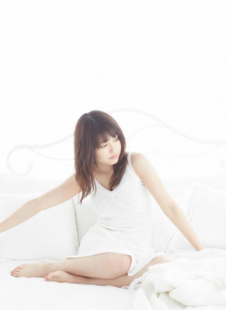 疯狂新婚夜，在他按奈不住欲火时我泼他硫酸