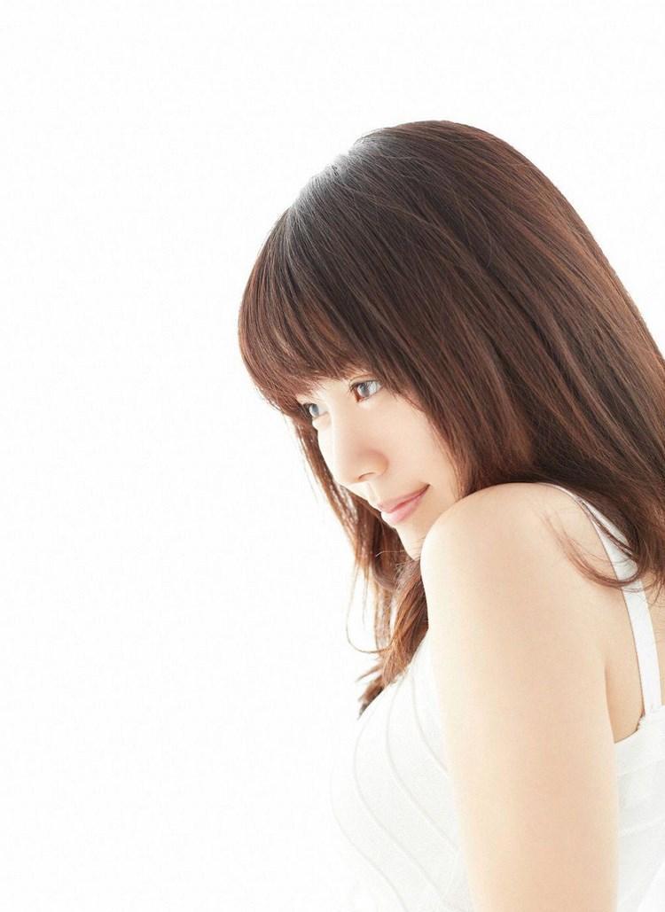 姐弟情深在沙滩绿洲上的性事