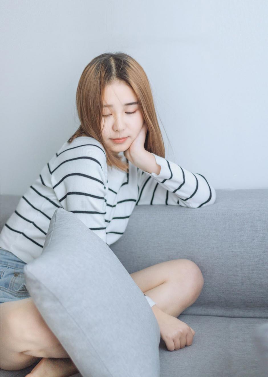 【图】小妻吻上瘾 我的性爱启蒙老师是同学妈妈