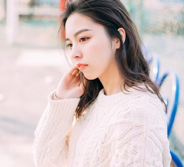 难抵性诱惑 与王老五的一夜情