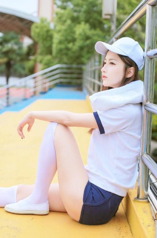 又黄又好看乡村小说 轮流偏偏喜欢