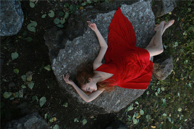 酒吧艳遇与妖艳美女厕所内缠绵