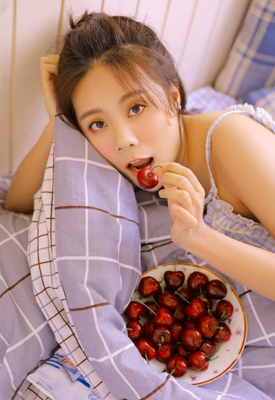 b流水好想邻家有女初 作爱视频