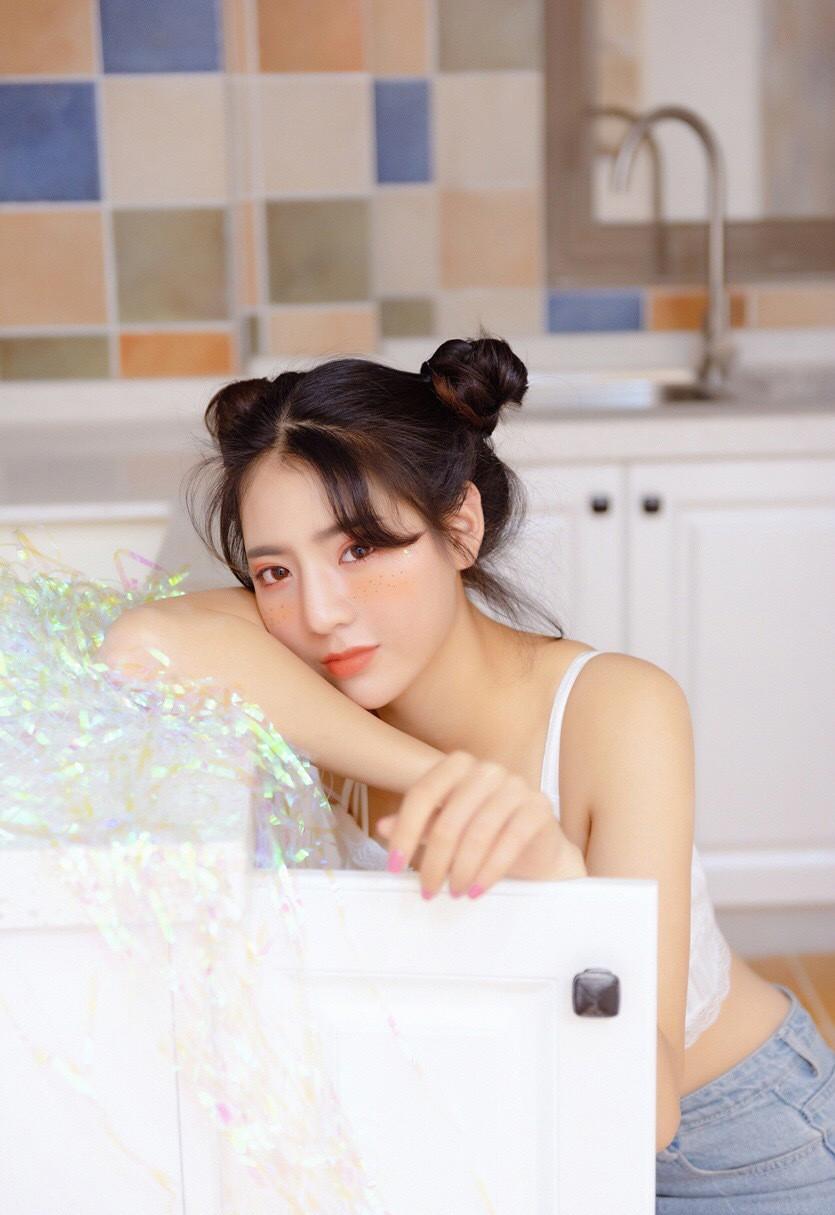 一汪清愁