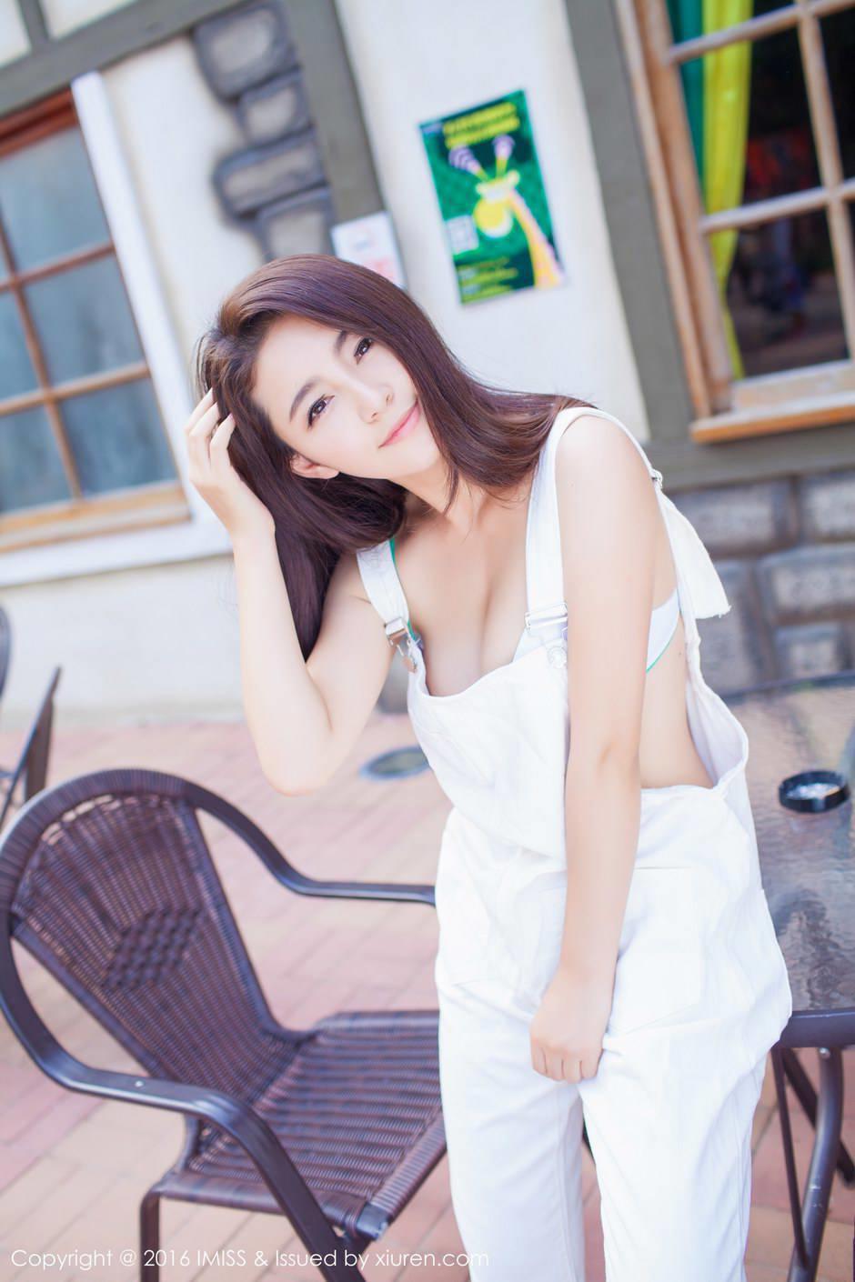 委屈 新婚夜深爱的老公骂我装处女