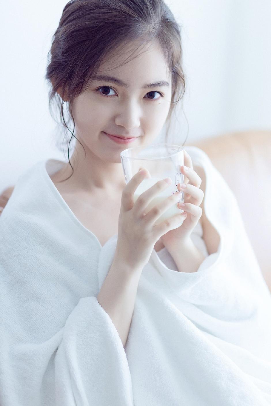 美艳嫂子和小叔子的不伦之恋：传奇背后的血案