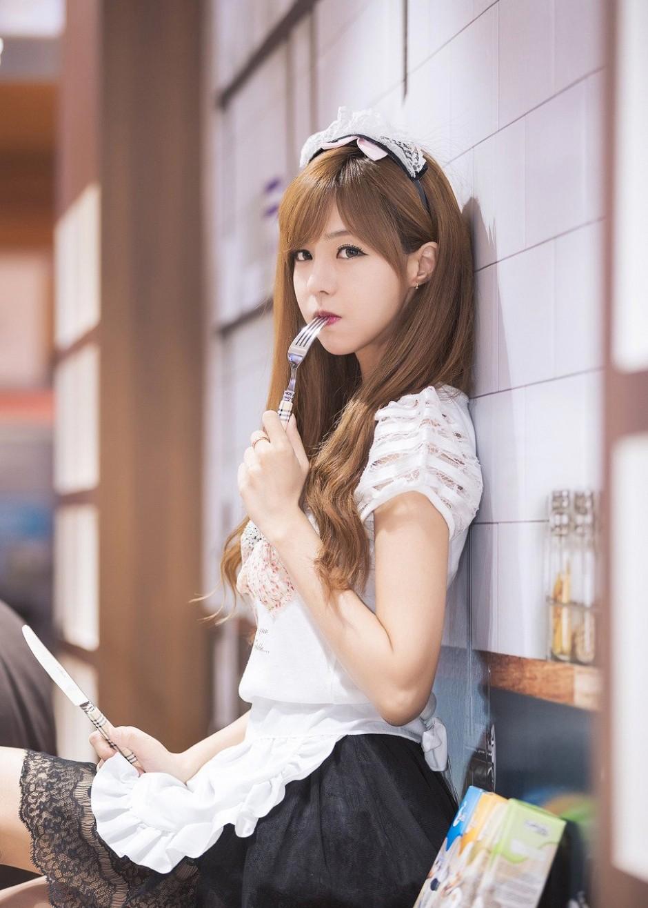 表姐偷情被我发现了全过程