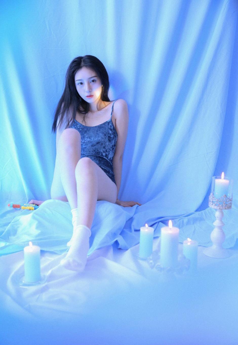 张慧敏阴部艺术一42opP 快拔出来二婶忍不住了 大叔在厨房插妈妈