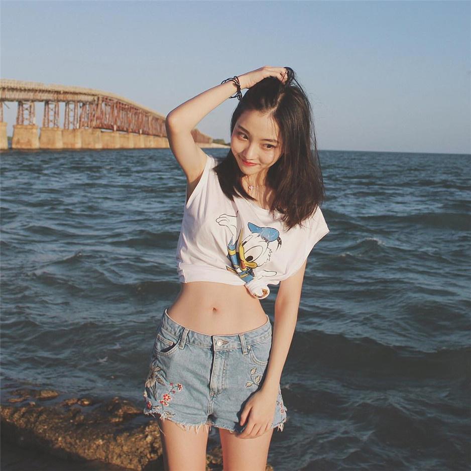 青春期儿子半夜掀开我的睡裙