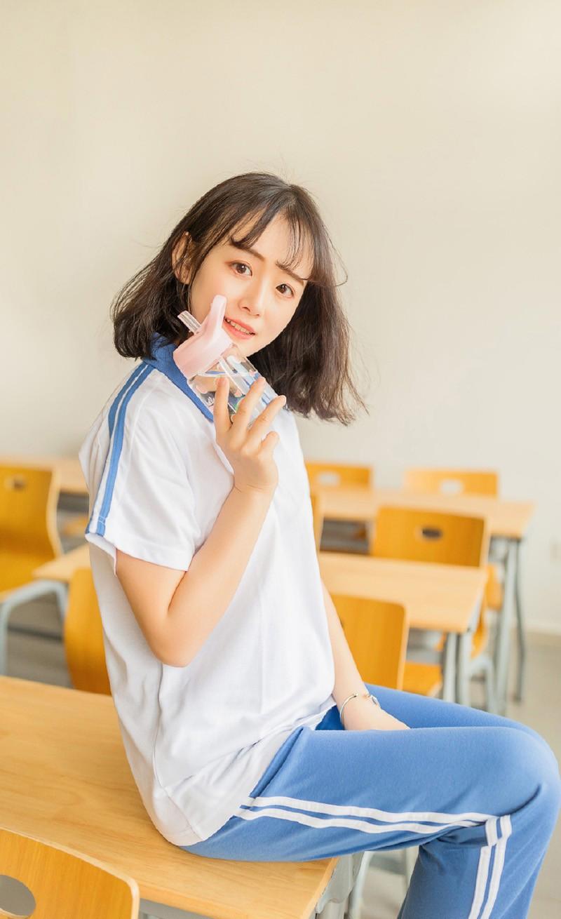 写肉细多的 吃奶头免费观看影院