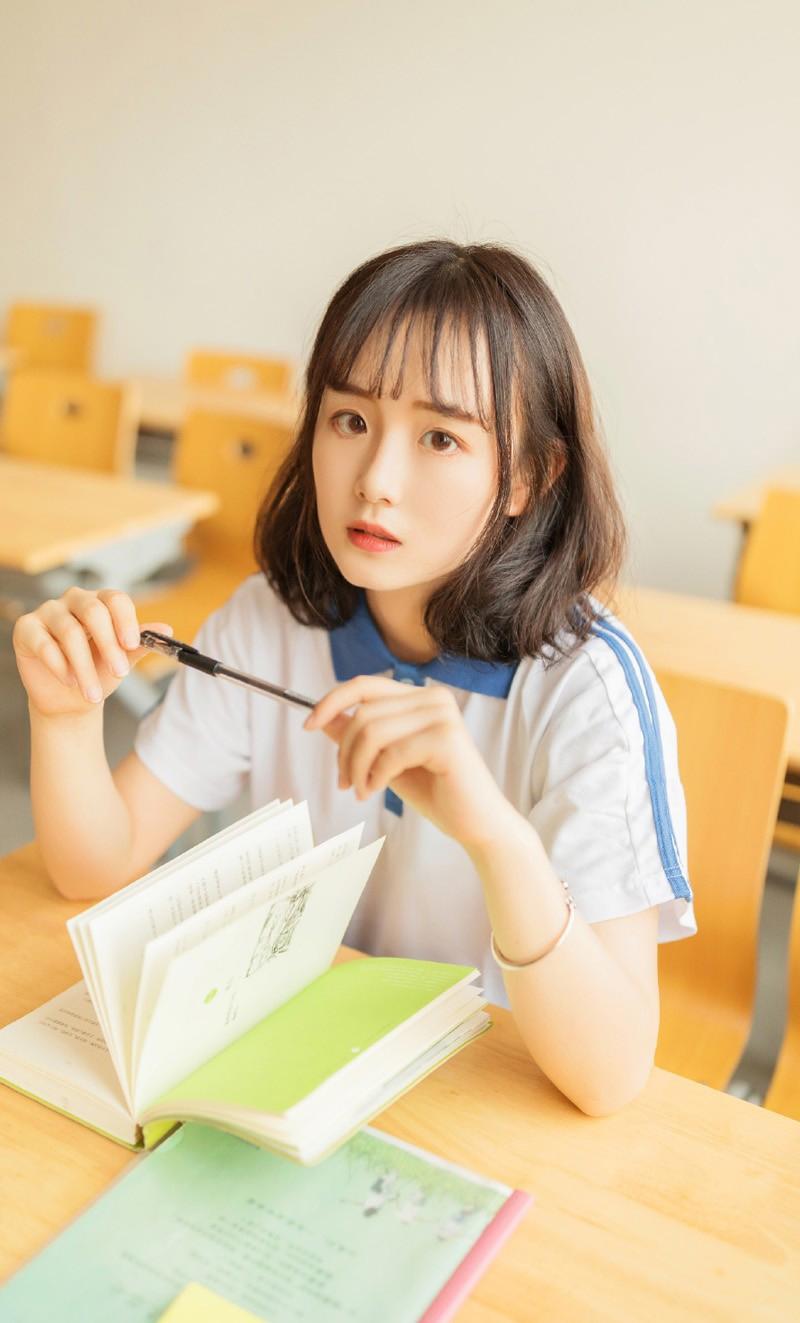年味散在观光塔里