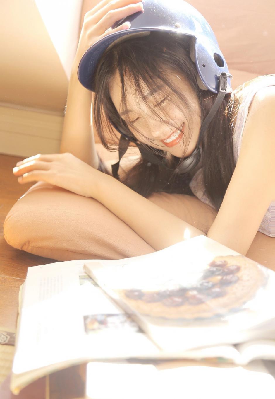 美味的陷阱 生日那天我迷迷糊糊地剥去她的内衣