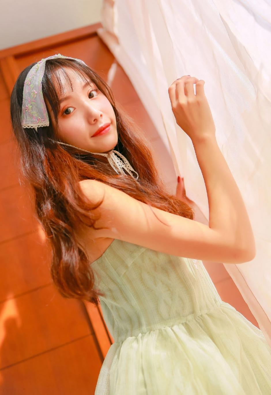 厨房征服教师美妇 她会回心转意吗