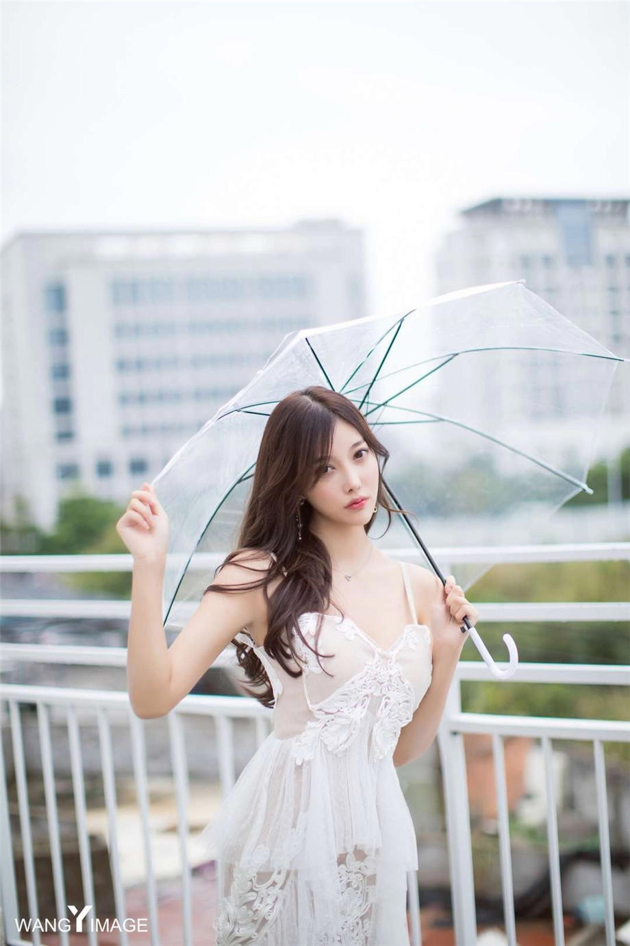 美味人妻电影般上演 口述与美味人妻的一夜销魂