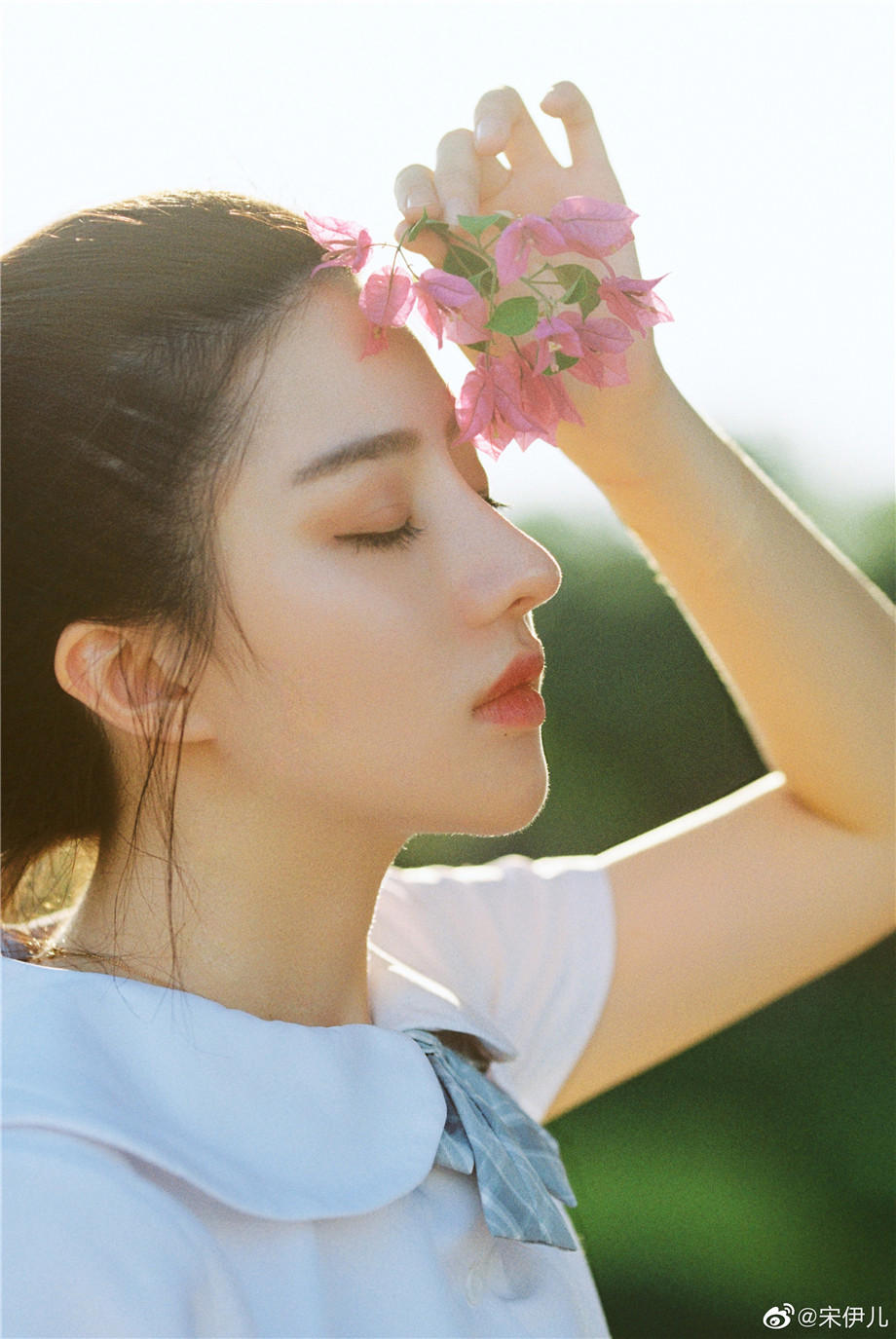 婆婆让老公去搞大隔壁女邻居的肚子,还说为了我好