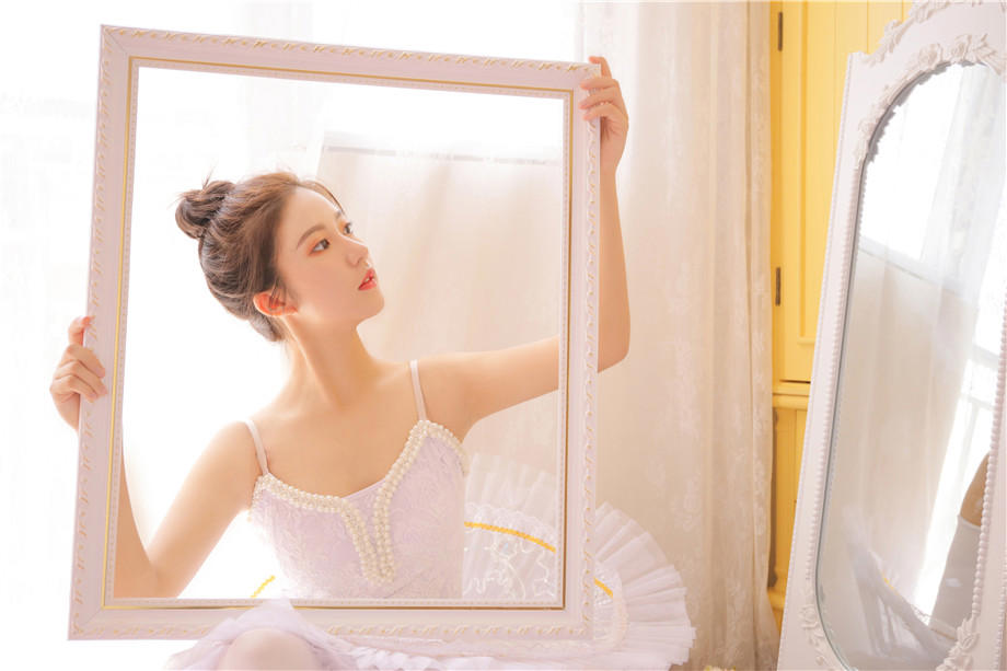 母娘乱馆中文字幕 高考陪读母亲满足儿子 妈妈晚上总是骑我身上