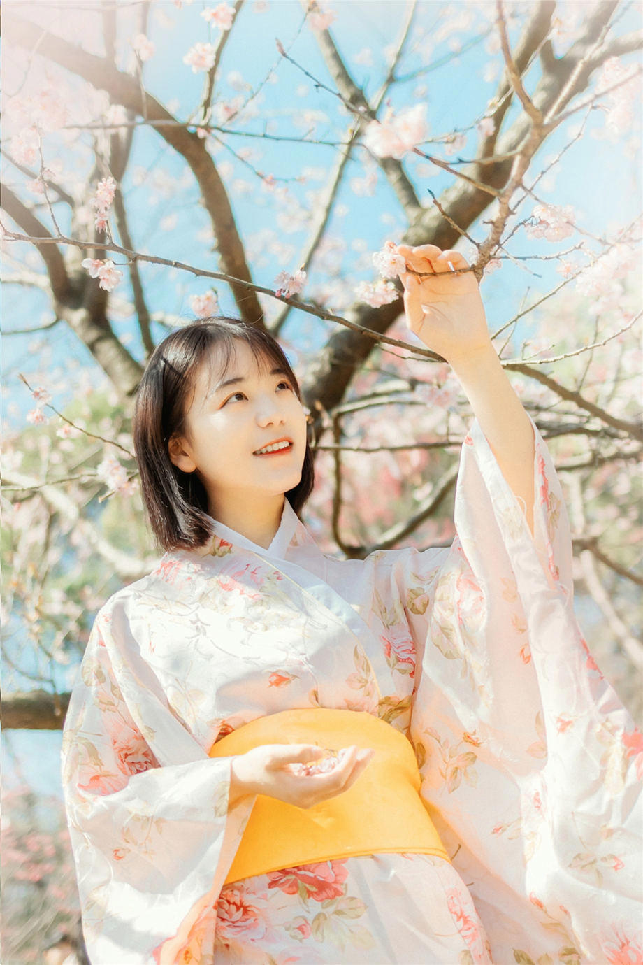 我在婚房里诱惑了前夫，老公问我他和前夫谁的大
