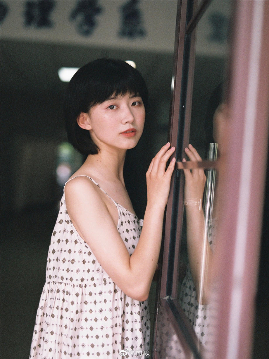 彪悍保姆 摧残两个家庭逼疯四个女人