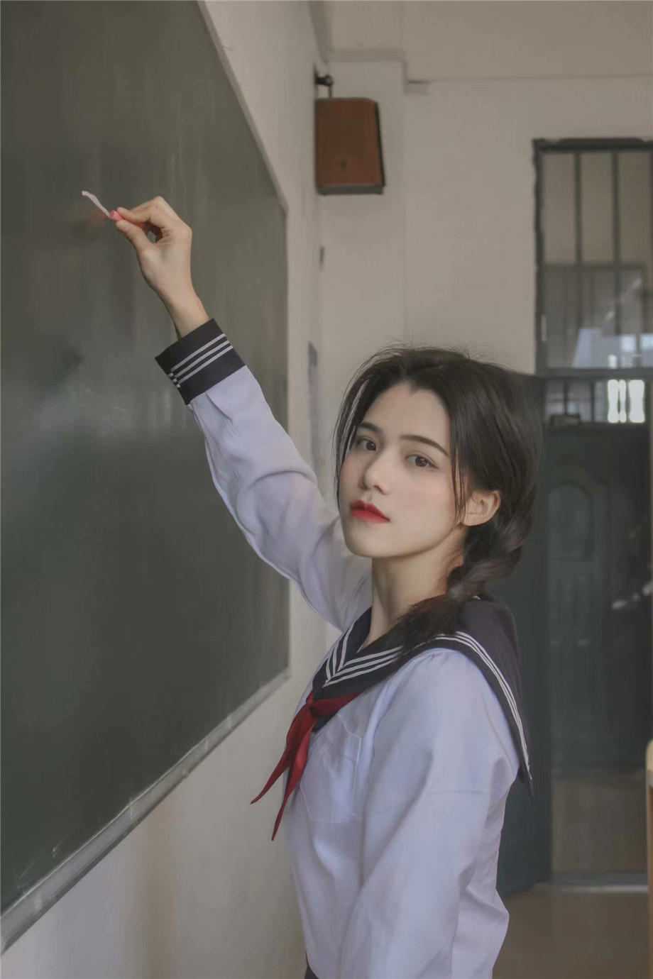 看穿男人暧昧边缘的潜台词