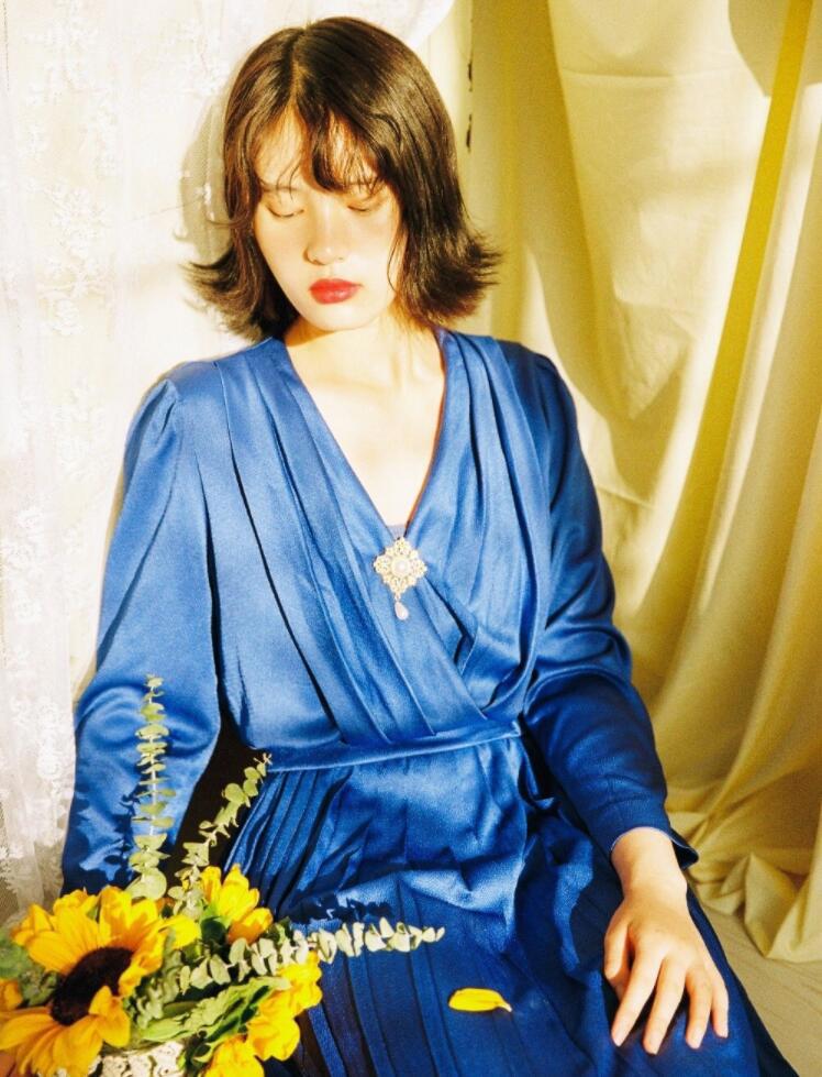 迷乱父女三个女儿禽 老婆把前夫女儿绐我干 离婚的女儿给了父亲