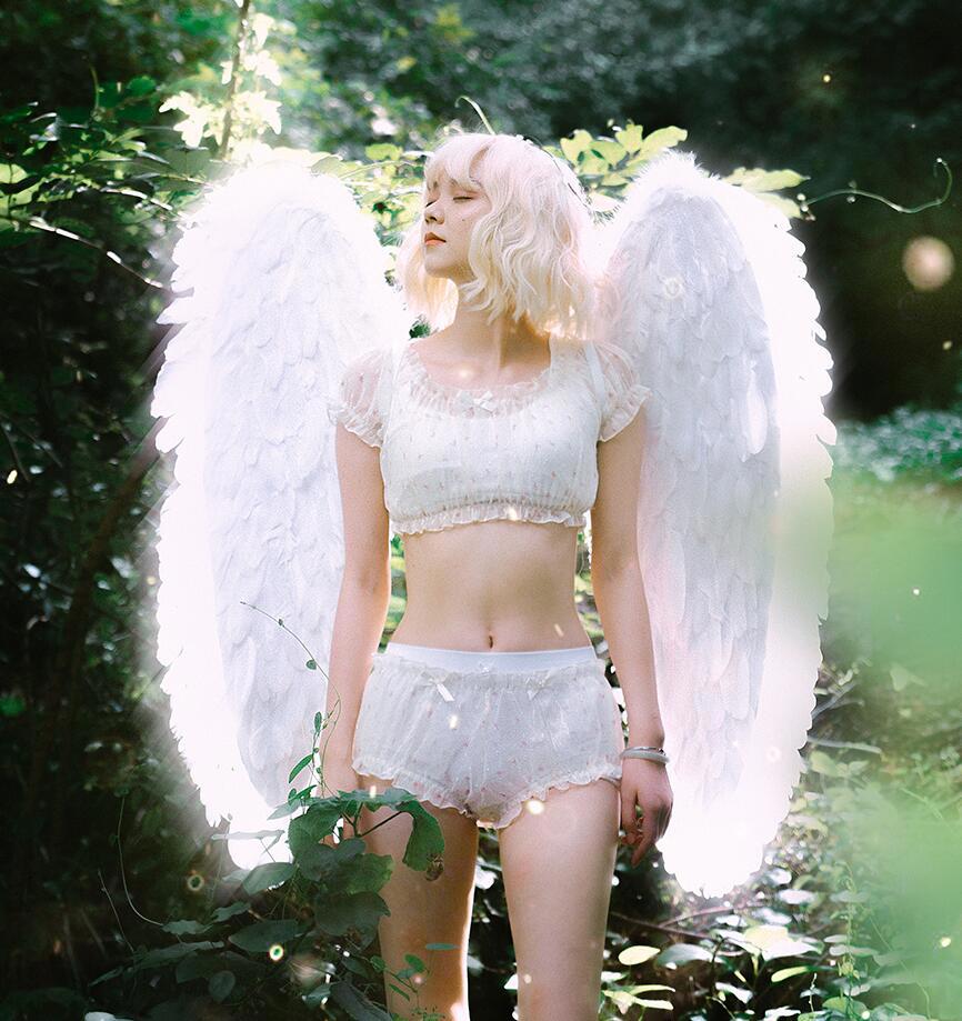 撞击旗袍丝袜老师 她最终还是屈服了