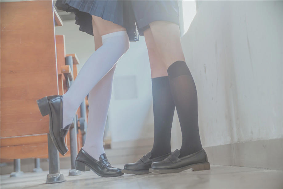 女人要学会暧昧而不是爱情