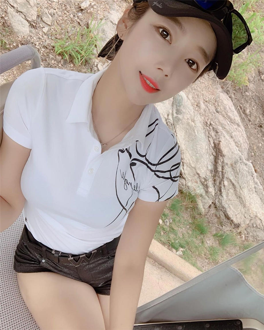 情感口述:放荡的白领少妇让我一晚销魂