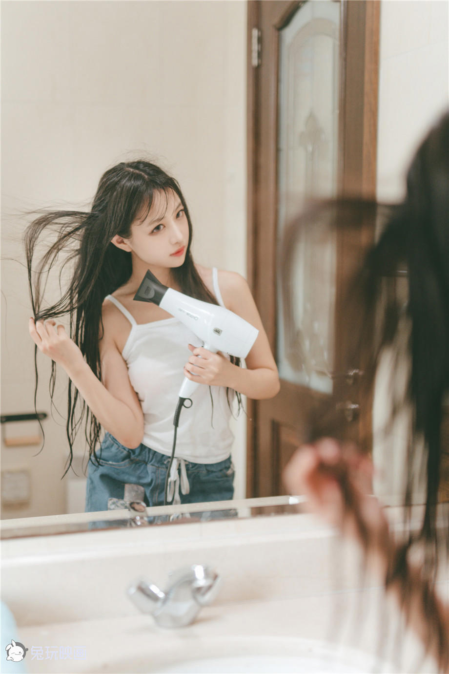 一张照片断送了女孩一生的幸福