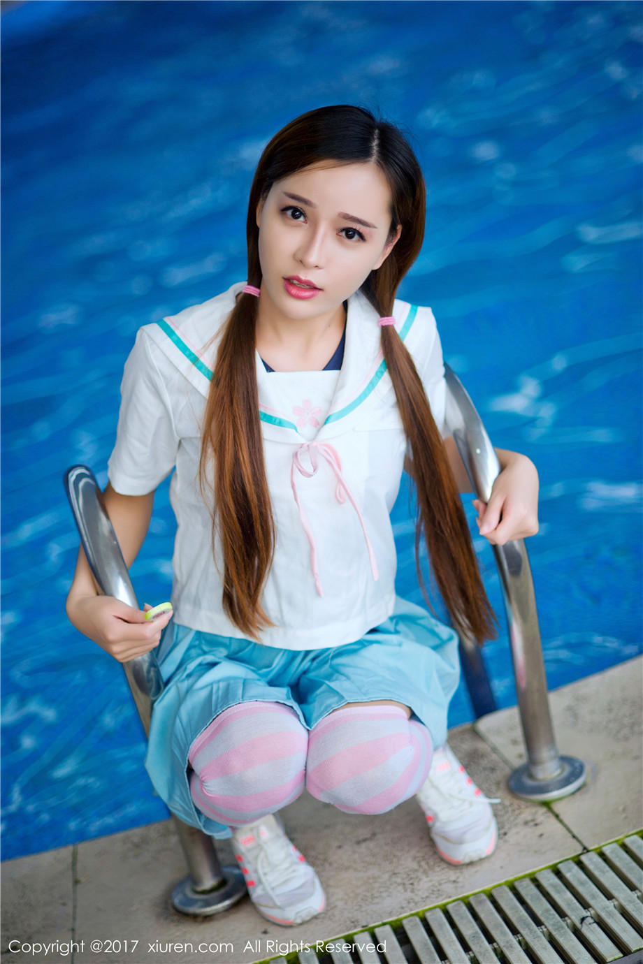 流氓医生好变态 居然抚摸偷闻我汁液