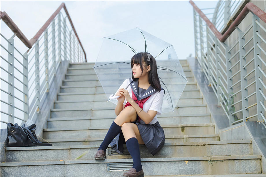 诗情画意意欲难,深锁离殇殇流年