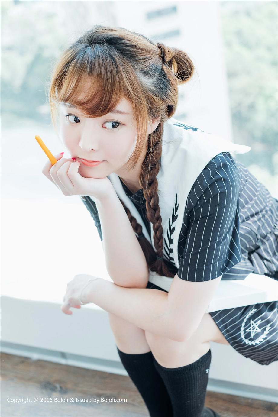 女友为了整容隆胸偷偷花光我的买房钱